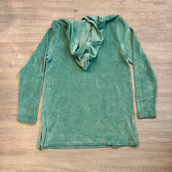 Soft Surroundings Green Velour Hooded Top Asymmetrical Zip Pullover Size Medium - Picture 4 of 6